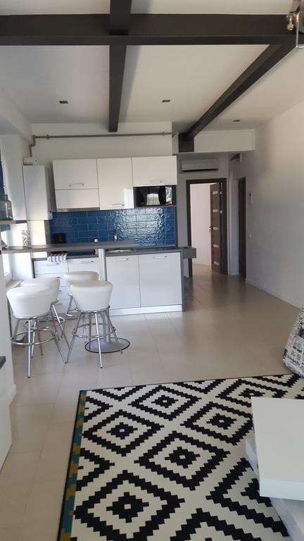 Le Reve Apartment Mamaia Nord エクステリア 写真